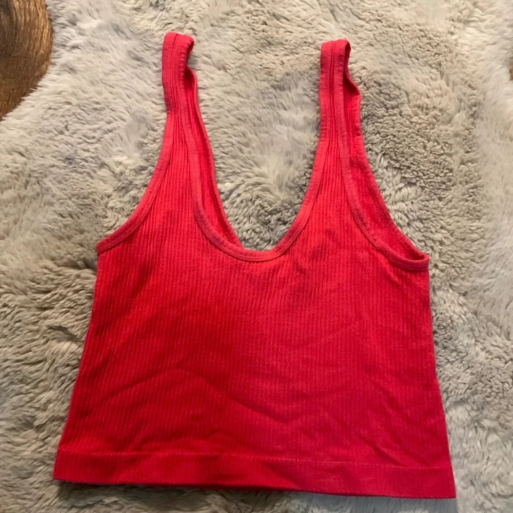 Out From Under Ribbed Tank‎ Size Large Salmon Color Womens - Picture 4 of 5
